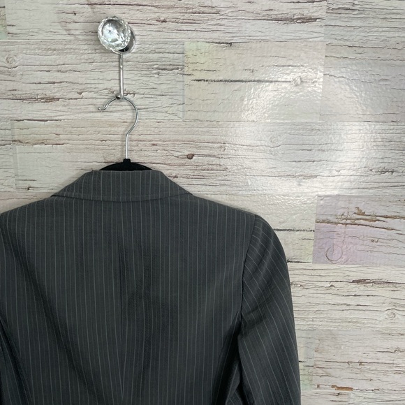 Theory textured wool pinstripe Jovanna TS blazer - Picture 10 of 12